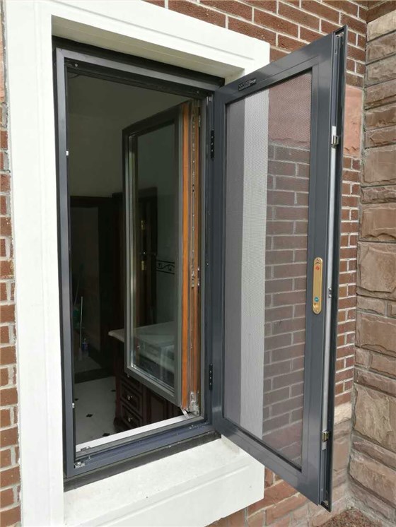 金剛網(wǎng)防護(hù)紗窗